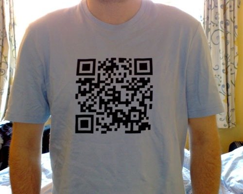 QR Code On T Shirt QR Code On T Shirt